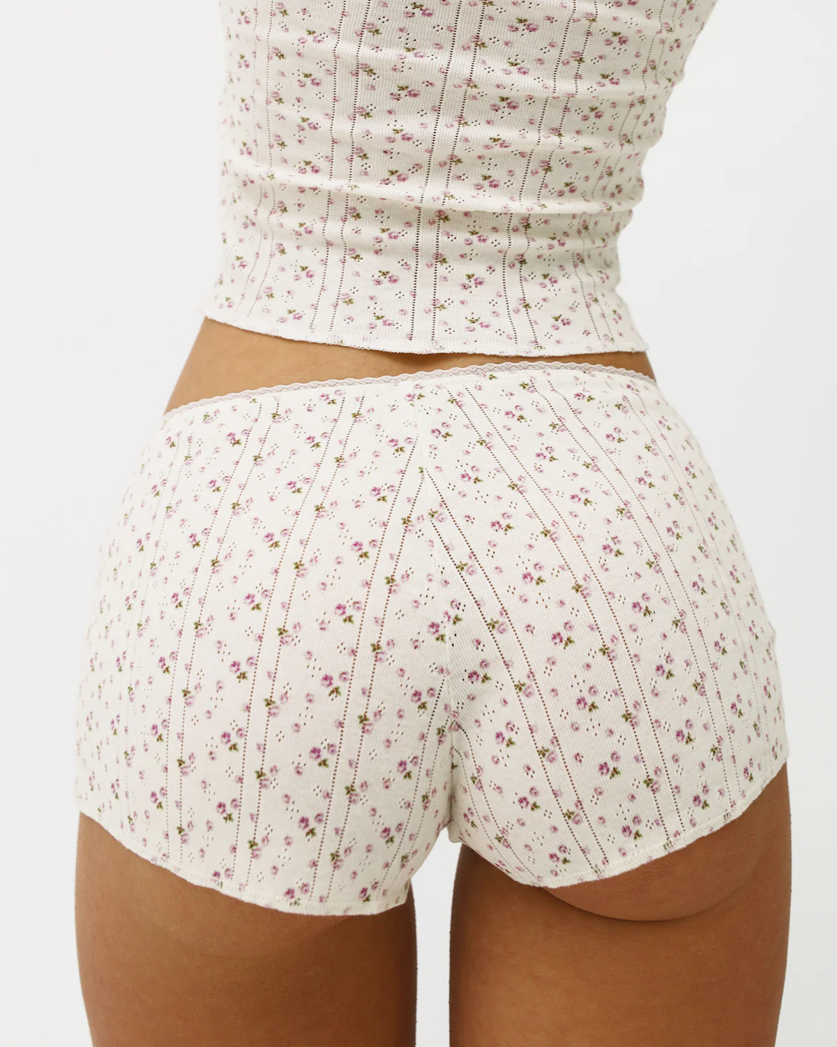 The Teeny Tiny Short English Rose - Image 3