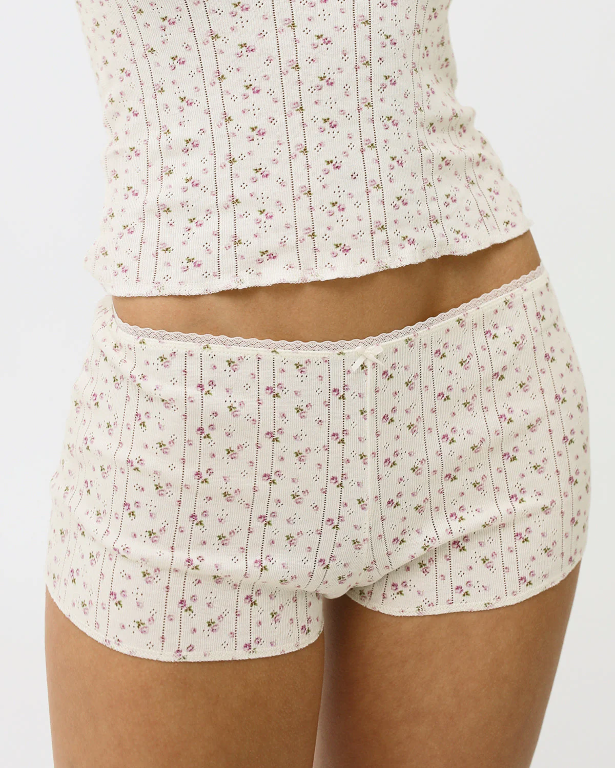 The Teeny Tiny Short English Rose - Image 4